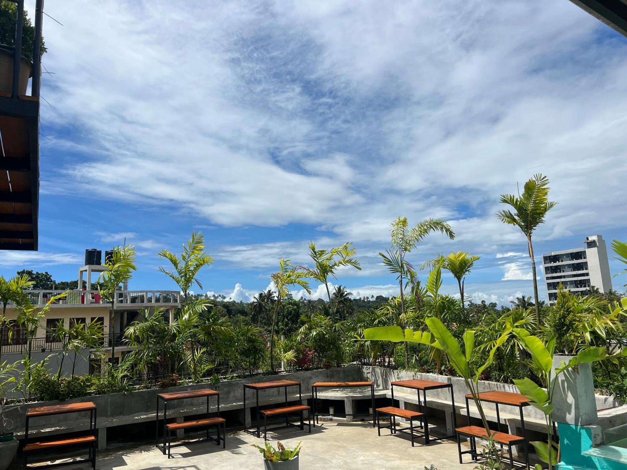Yasis Surf Lodge ミリッサ エクステリア 写真